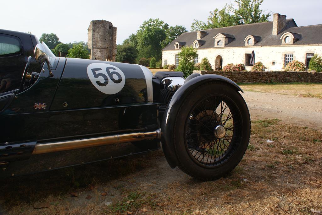 Chateau De La Chasse-Guerre Bed and Breakfast Hardanges Exterior foto