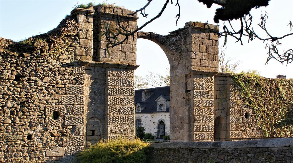 Chateau De La Chasse-Guerre Bed and Breakfast Hardanges Exterior foto